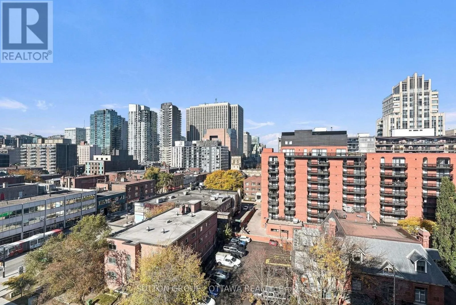 1012 - 138 SOMERSET STREET W