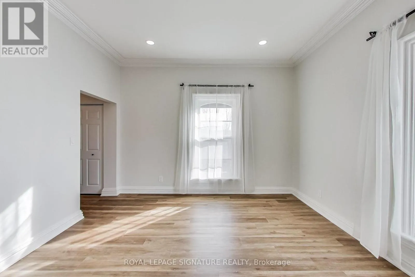 2 - 102 WEST AVENUE S
