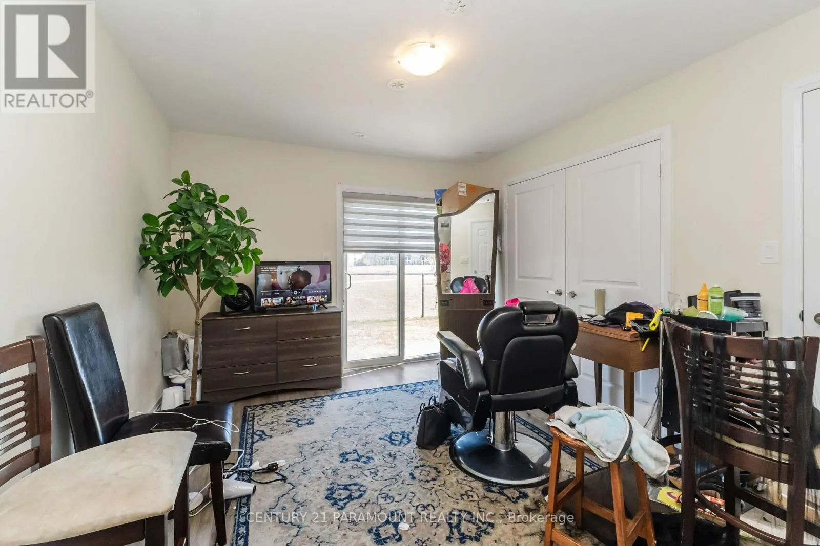 20 - 185 BEDROCK DRIVE
