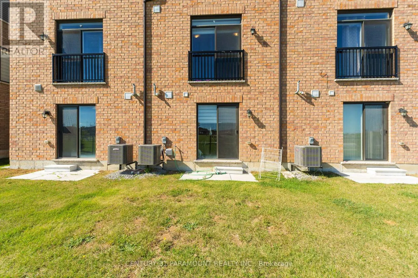 20 - 185 BEDROCK DRIVE