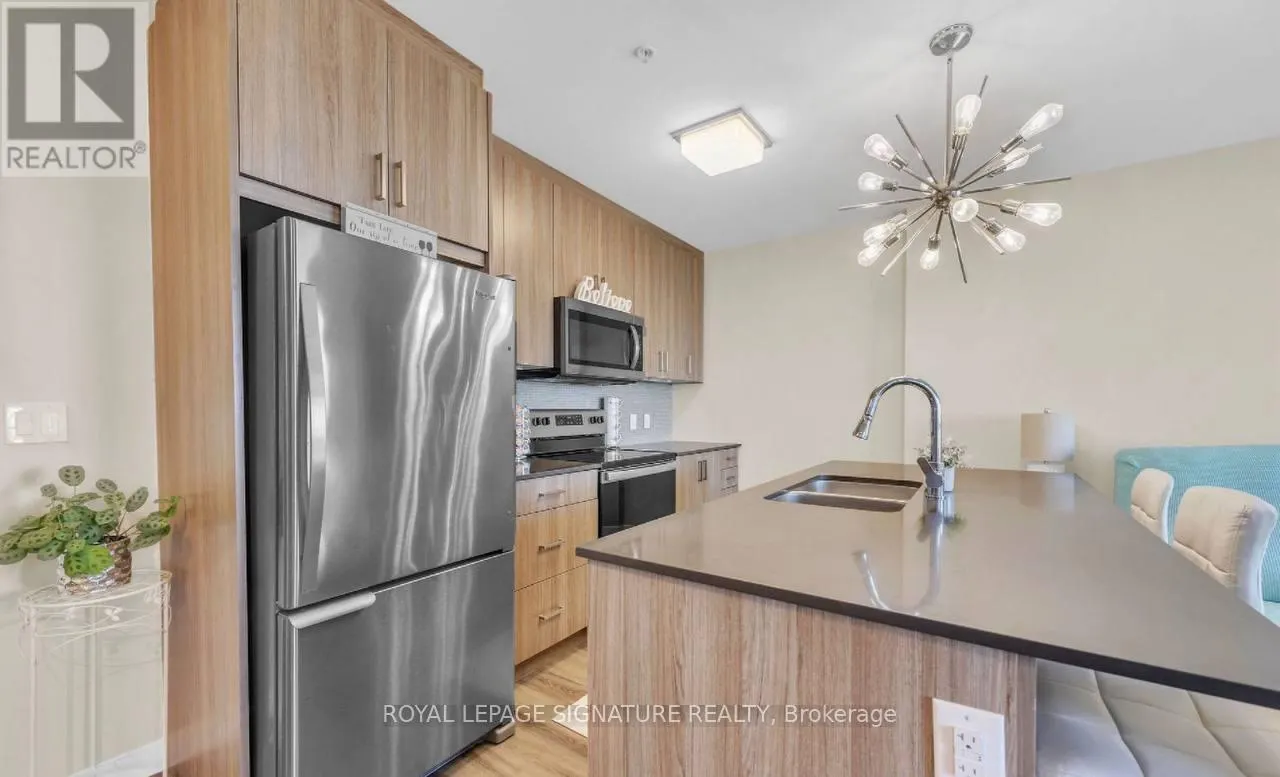 405 - 467 CHARLTON STREET