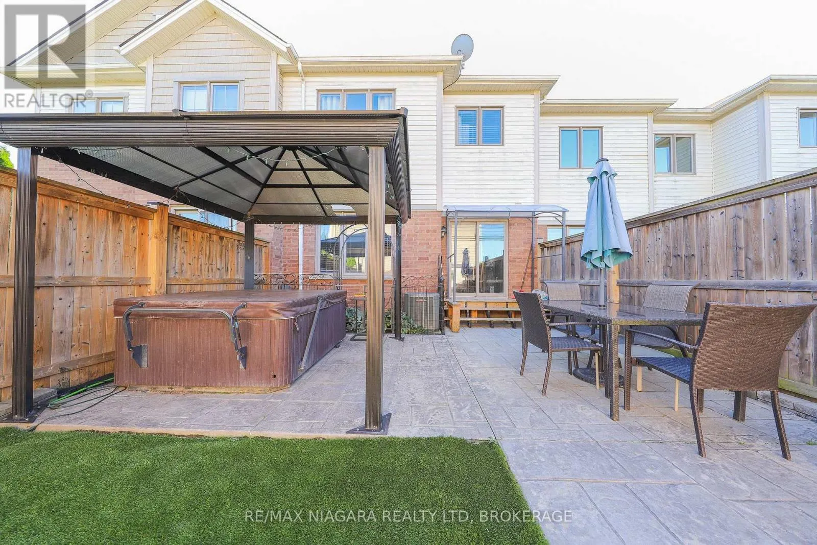 8532 NIGHTSHADE STREET