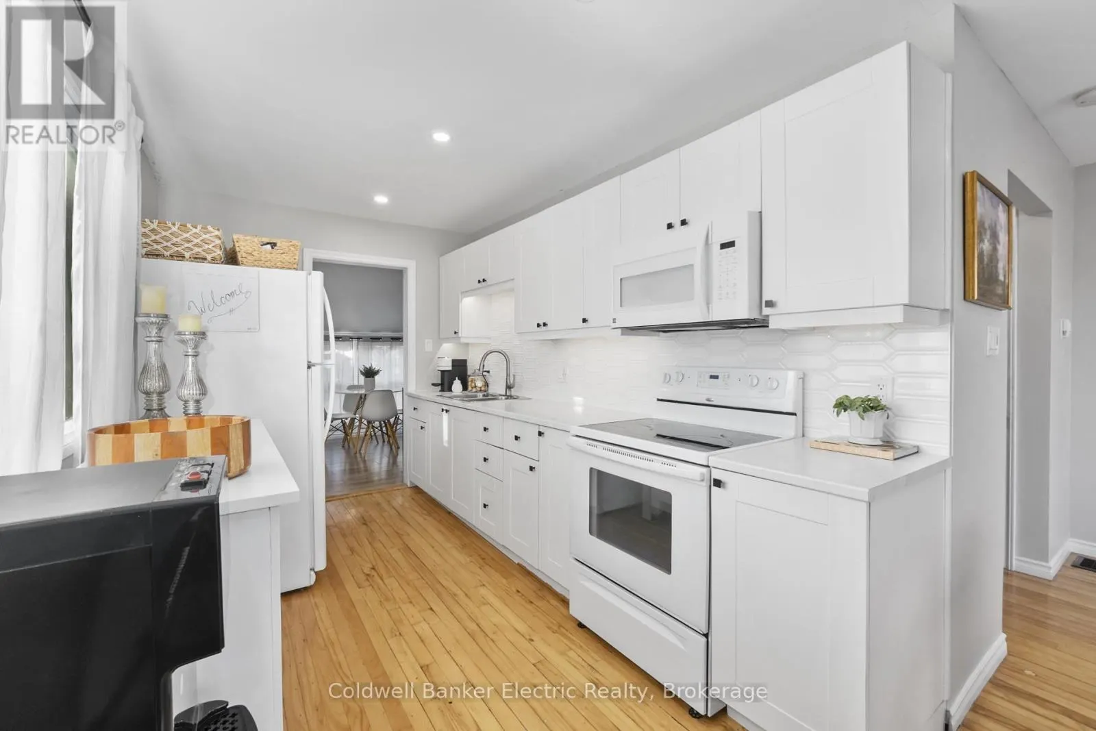 231 WOODBINE AVENUE