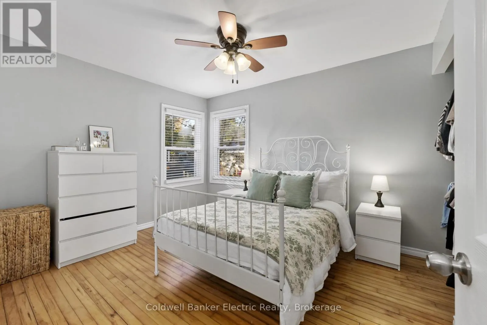 231 WOODBINE AVENUE