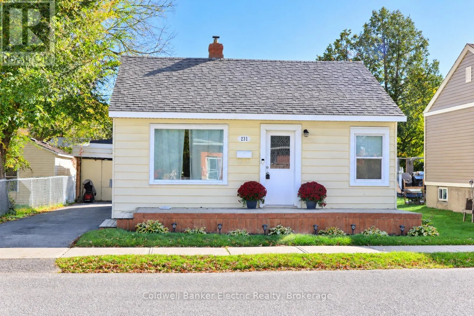 231 WOODBINE AVENUE