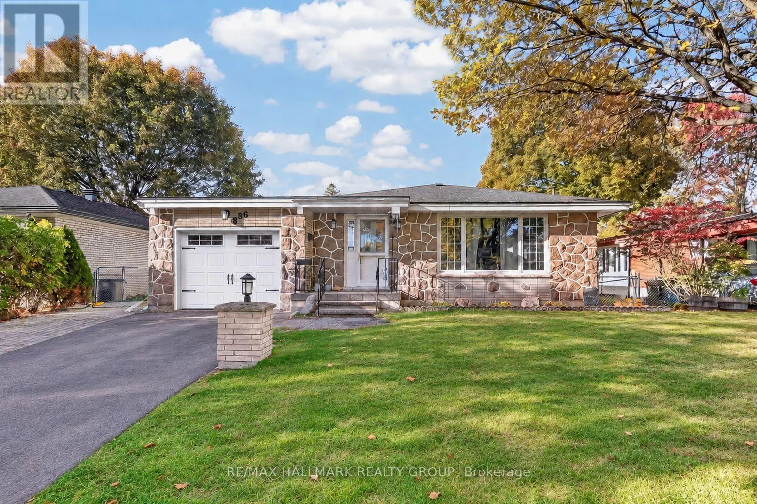 886 TROJAN AVENUE