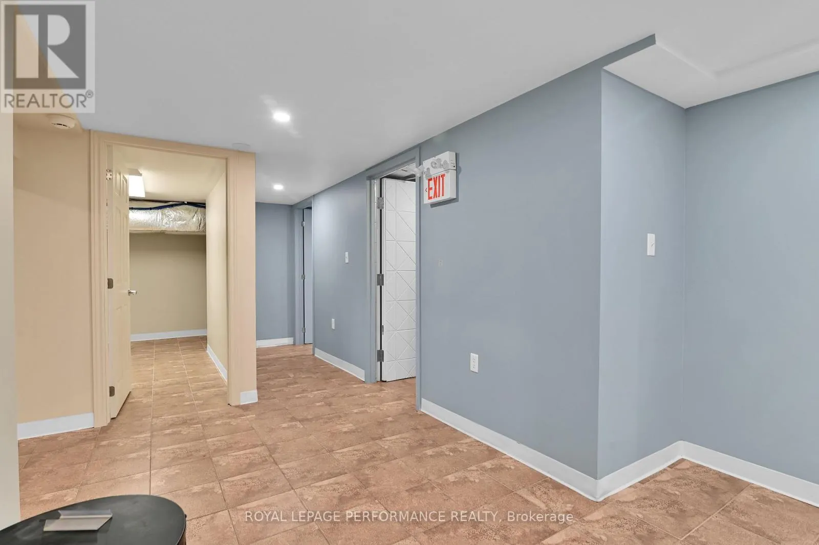 117 FIRST STREET E
