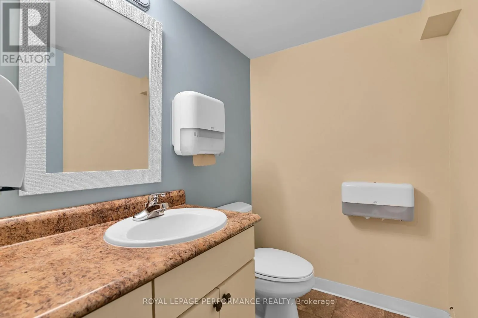 117 FIRST STREET E