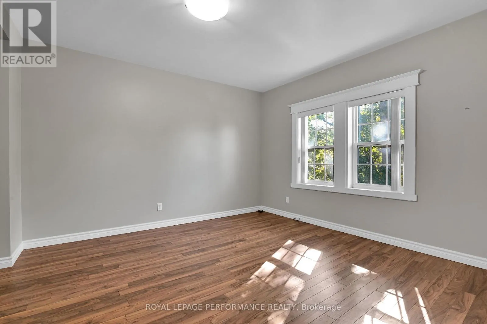 117 FIRST STREET E