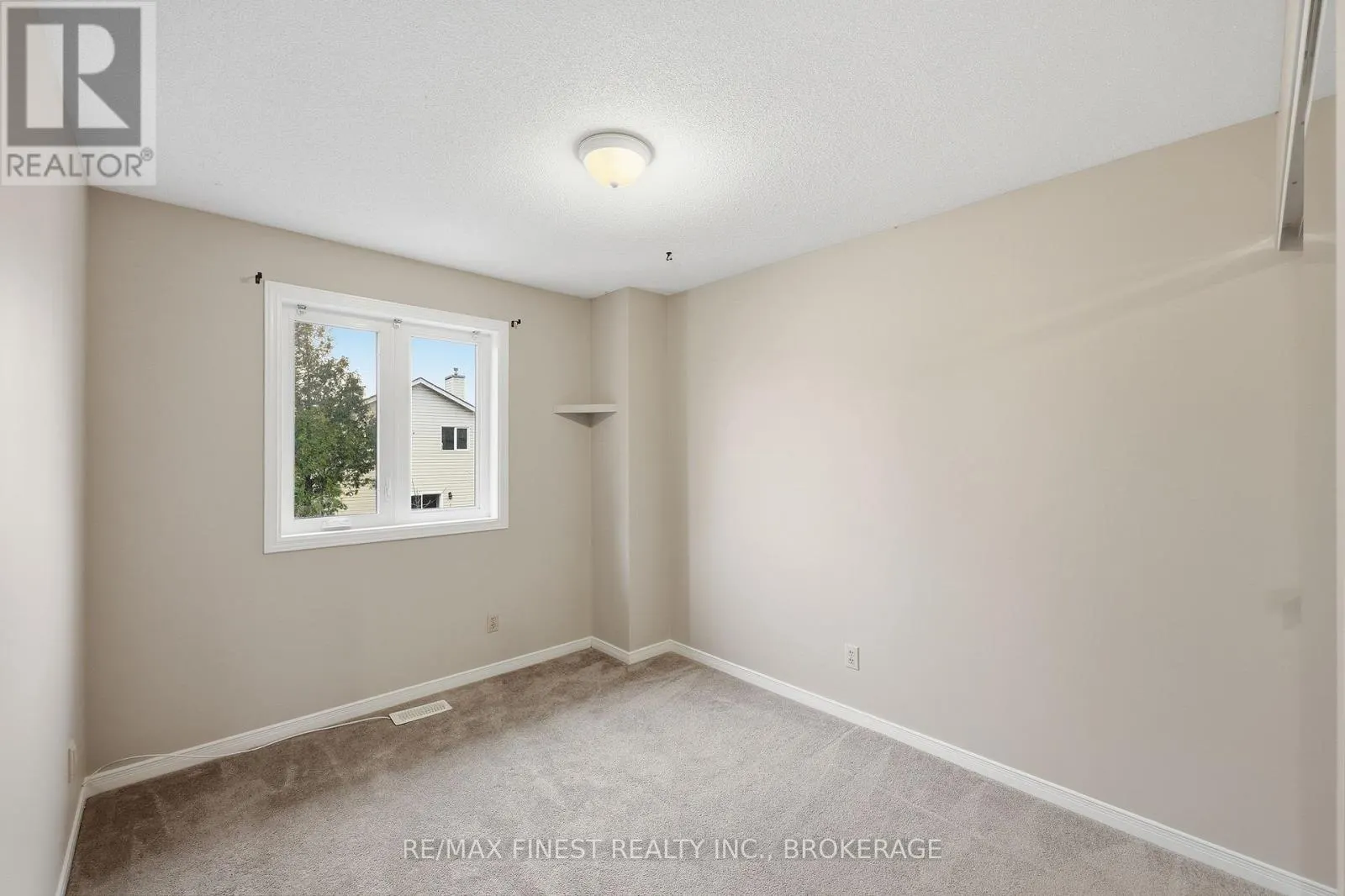870 WALKER COURT