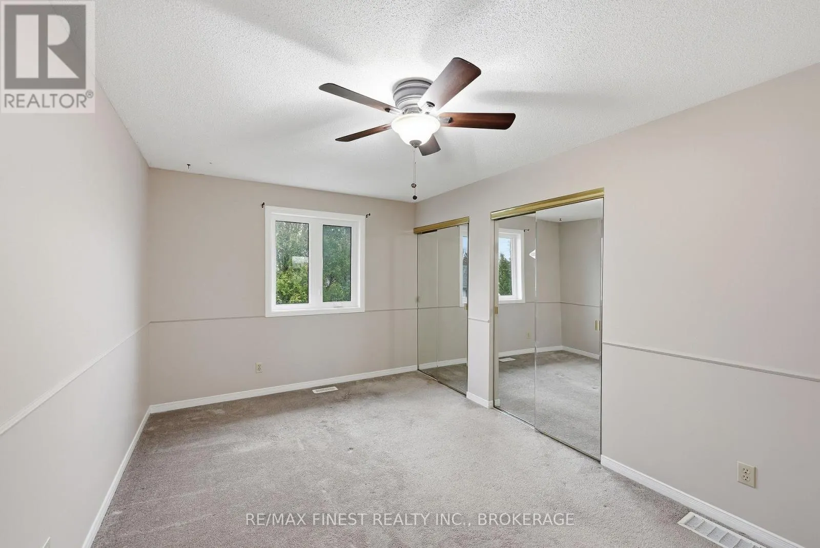 870 WALKER COURT