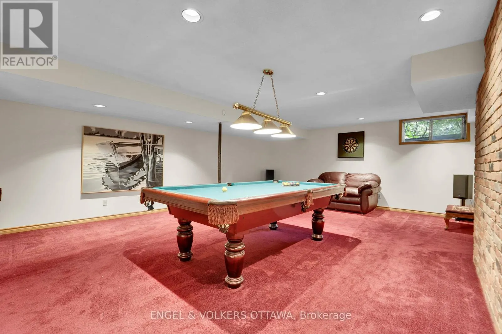 7 MID PINES GROVE