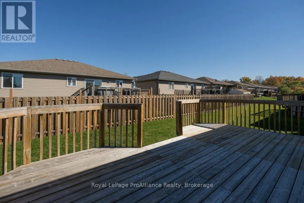 35 FOREST VALLEY DRIVE