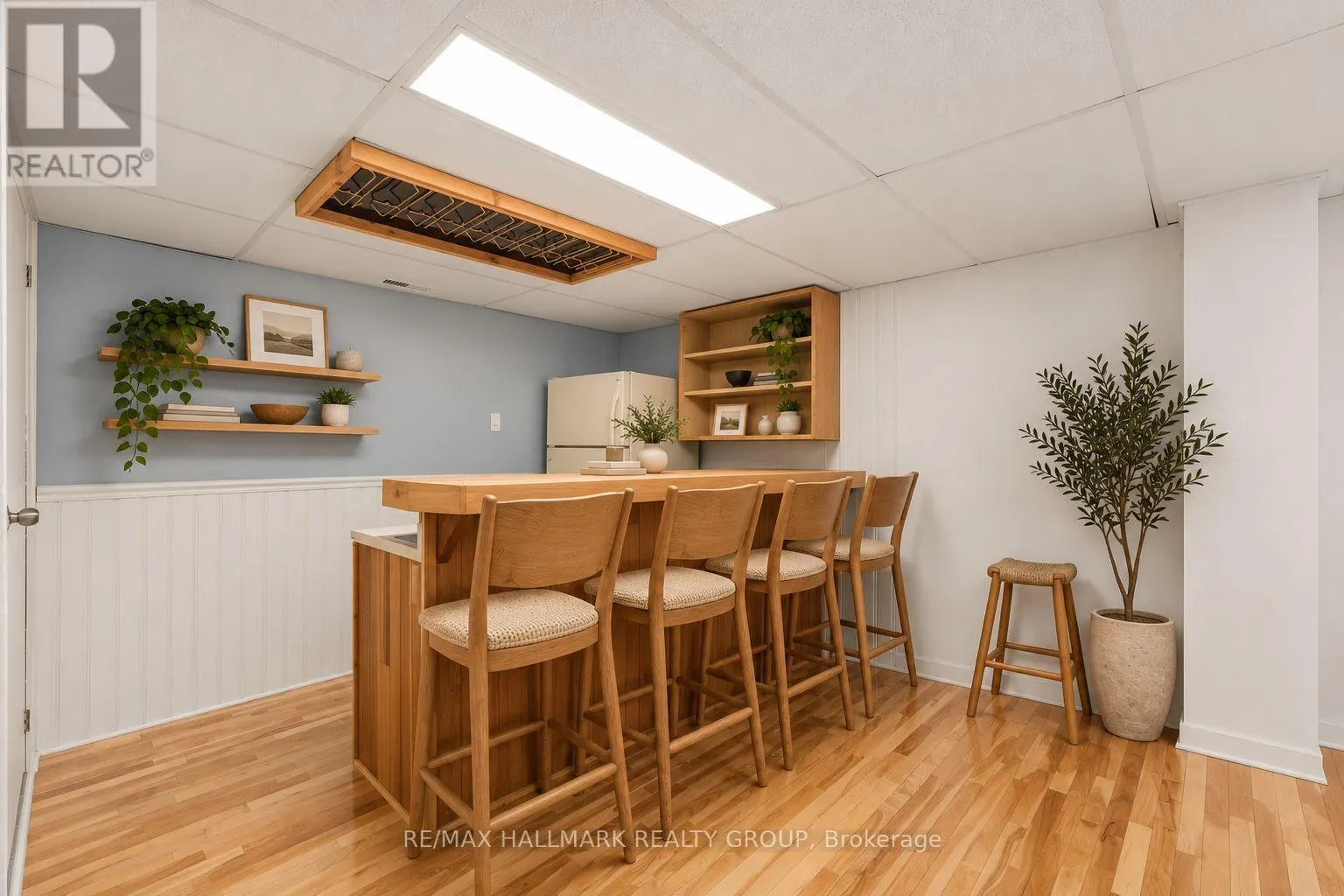 1A FORESTER CRESCENT