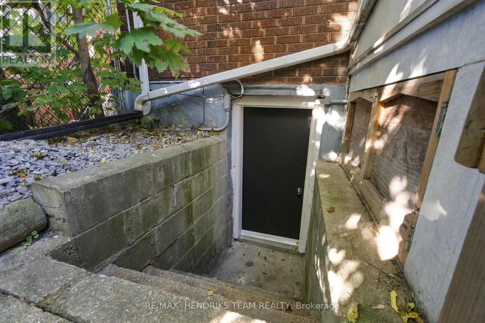 154 PROSPECT STREET N