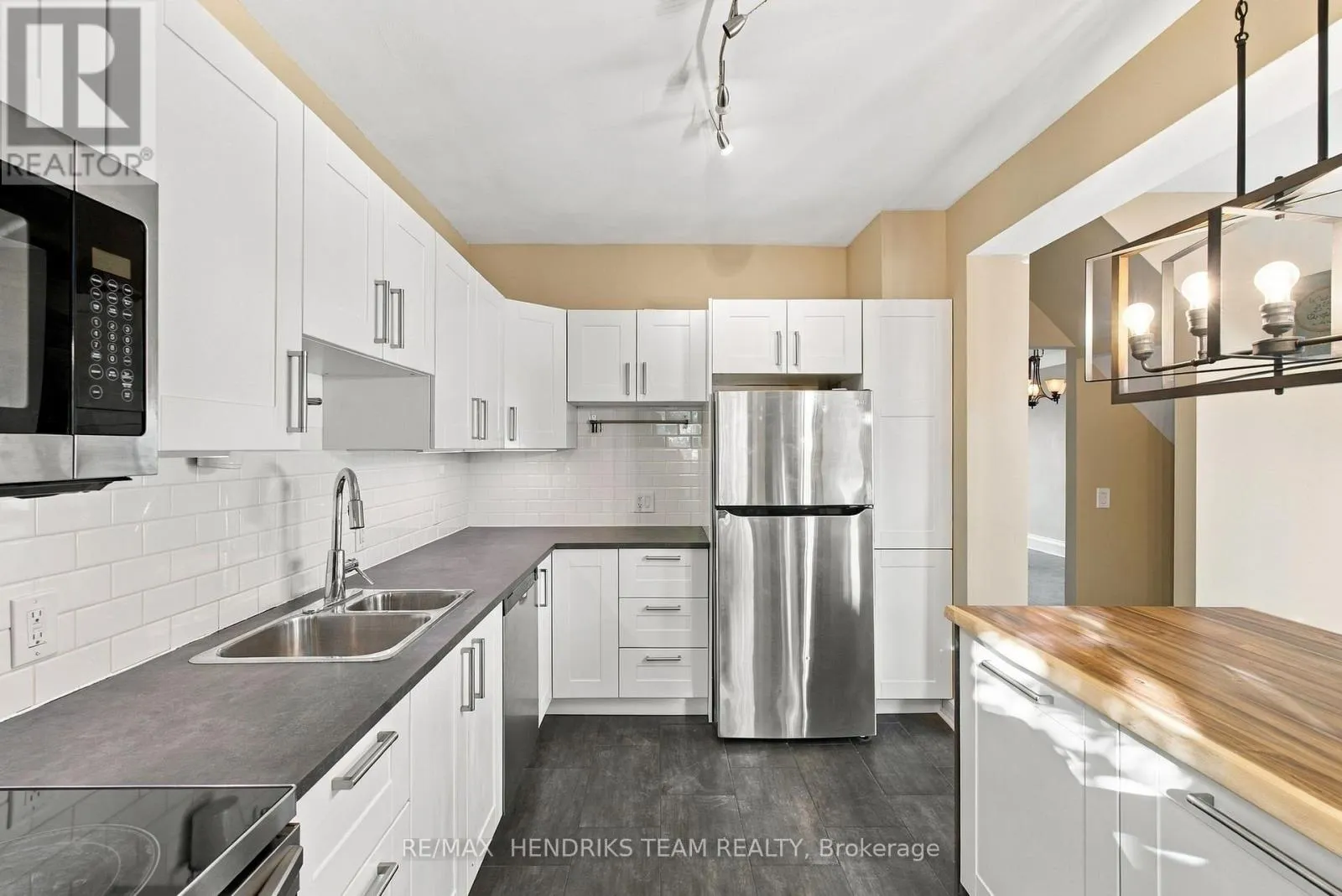 154 PROSPECT STREET N