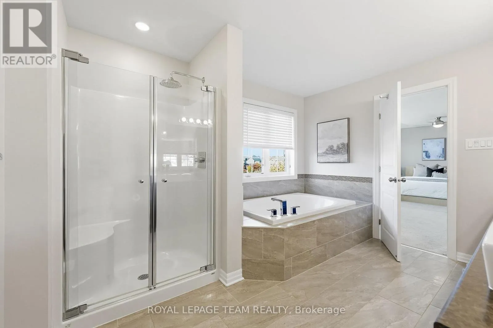 230 DAVE SMITH CRESCENT