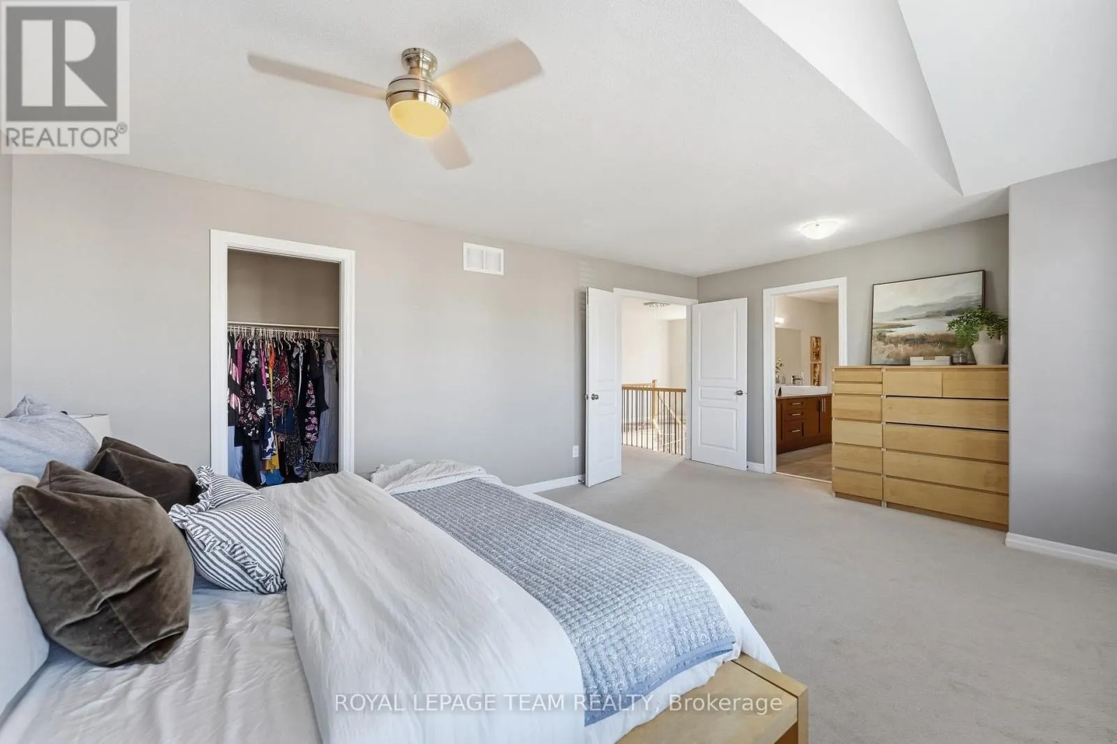 230 DAVE SMITH CRESCENT