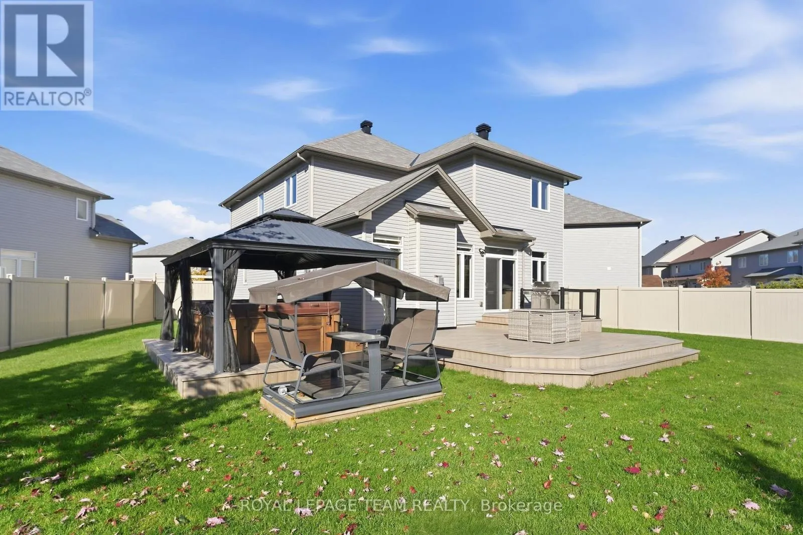 230 DAVE SMITH CRESCENT