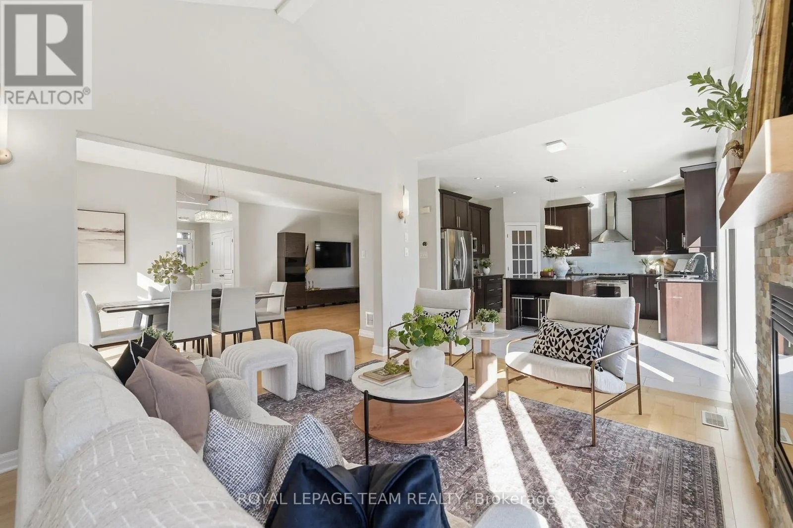230 DAVE SMITH CRESCENT