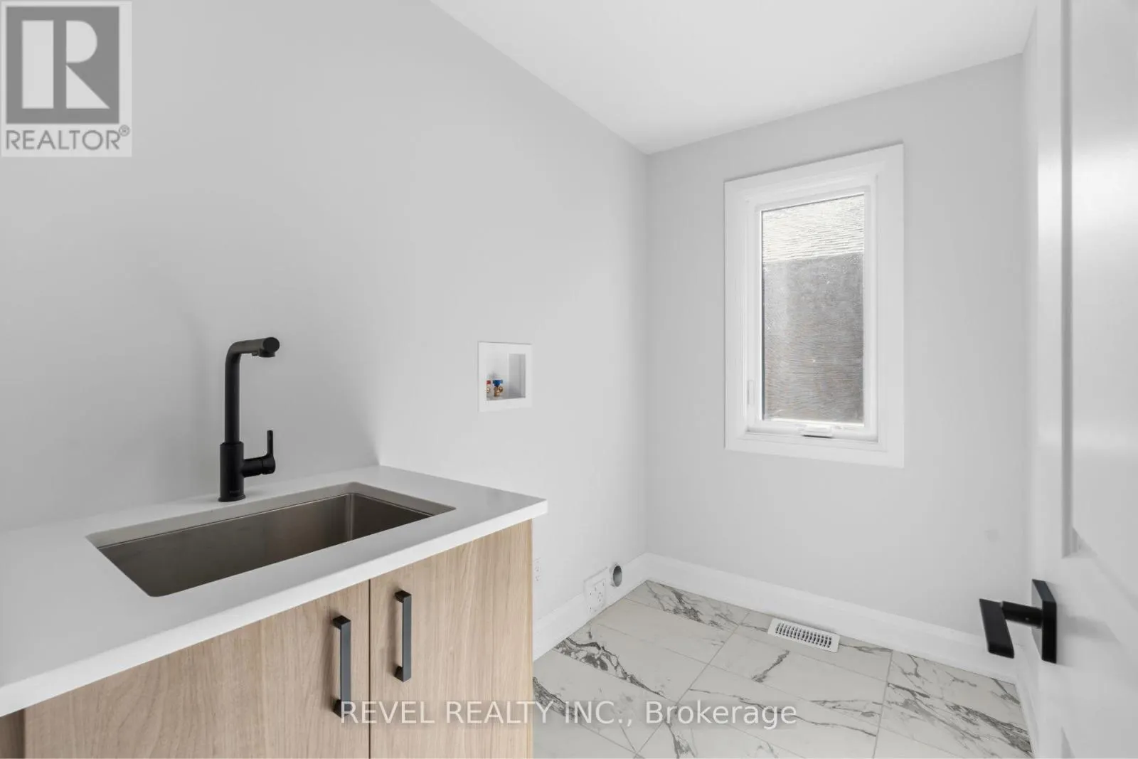 6345 JEWEL COMMON
