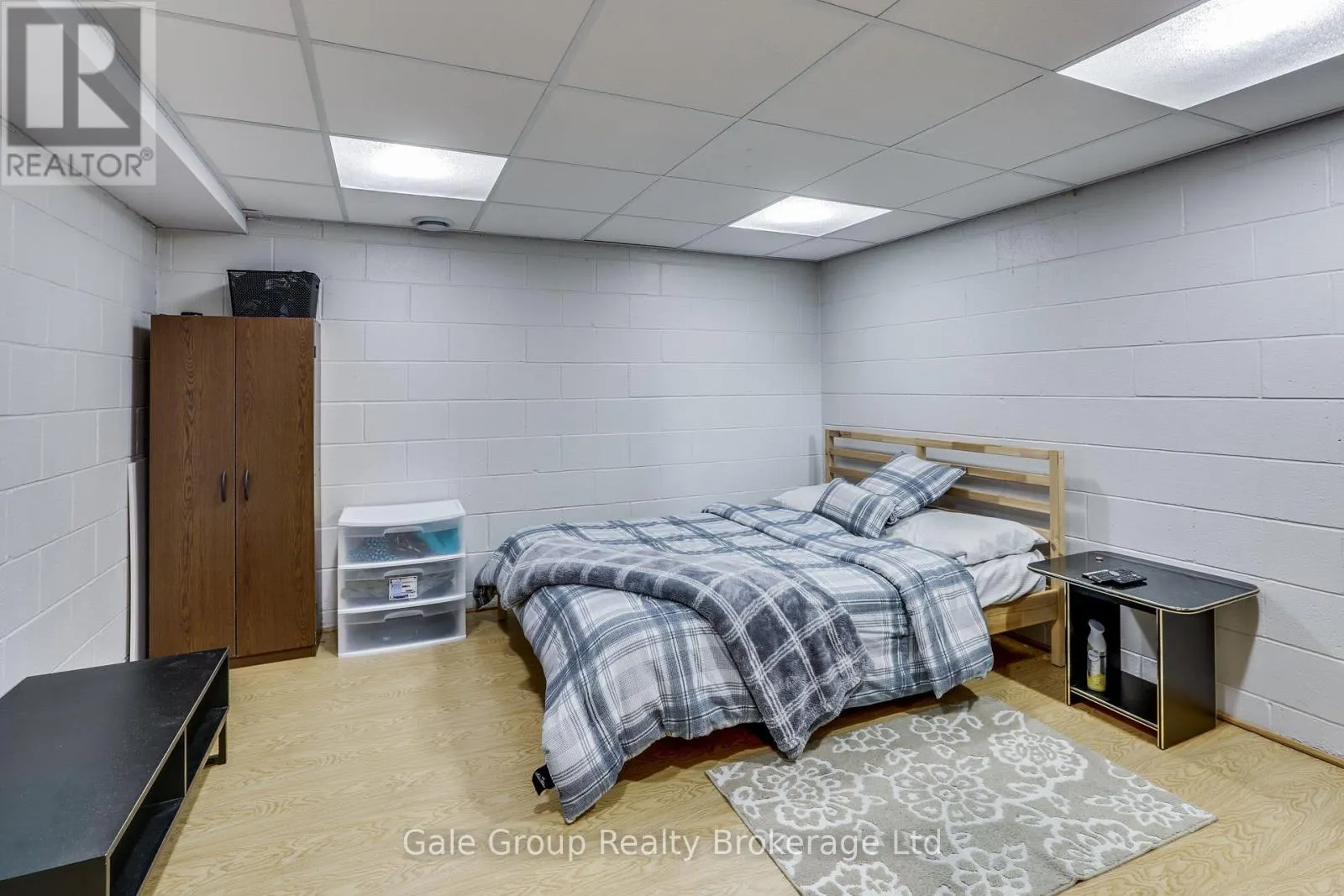 9 - 105 SPRINGBANK AVENUE #9