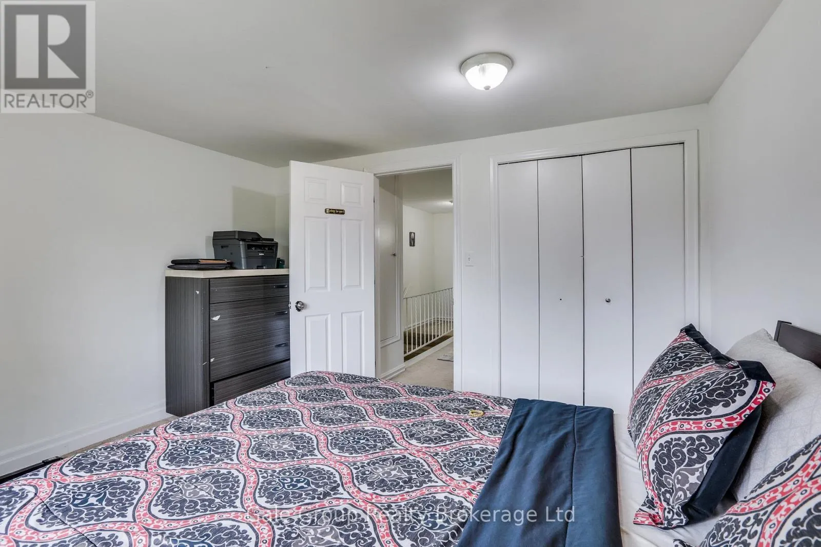 9 - 105 SPRINGBANK AVENUE #9