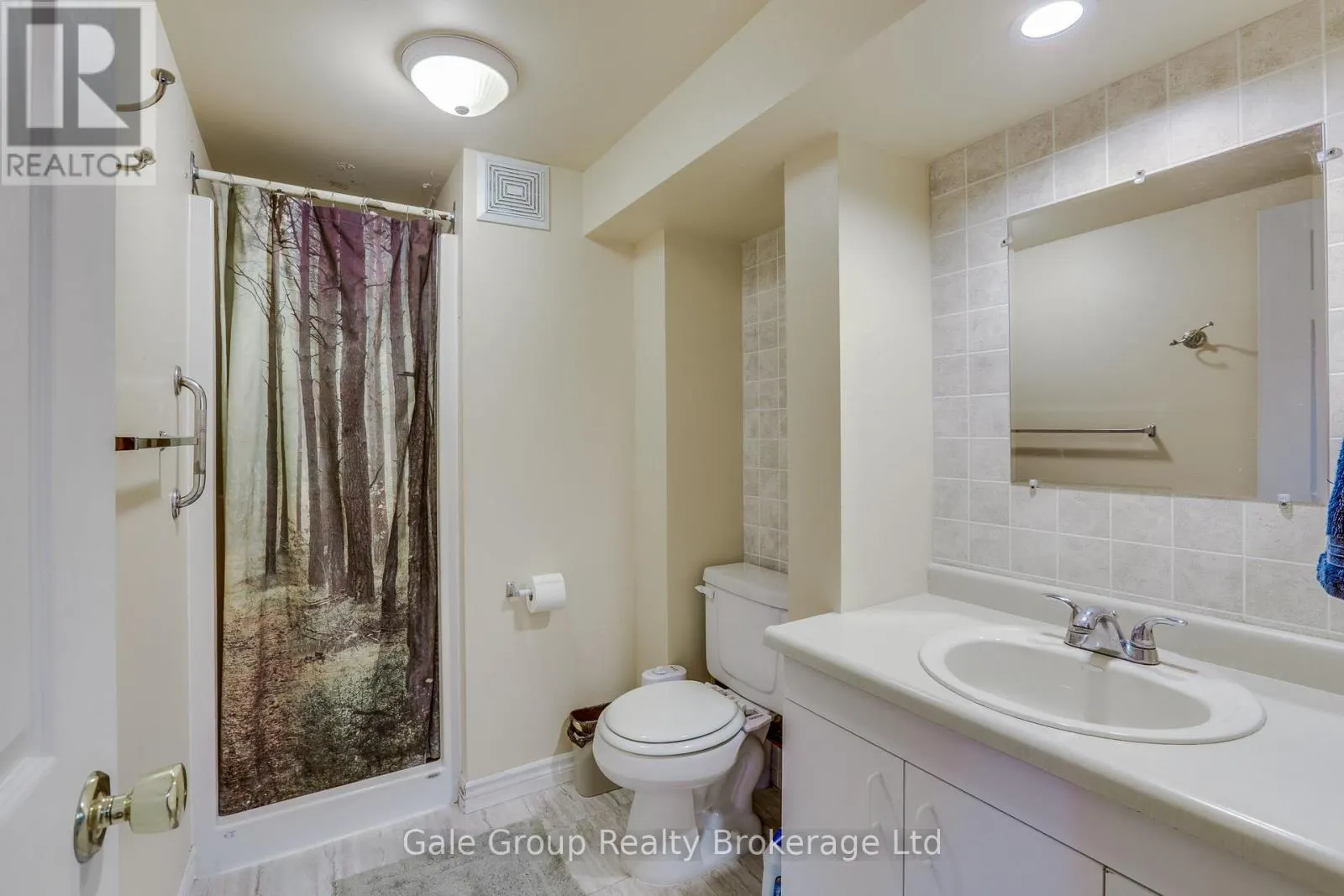9 - 105 SPRINGBANK AVENUE #9
