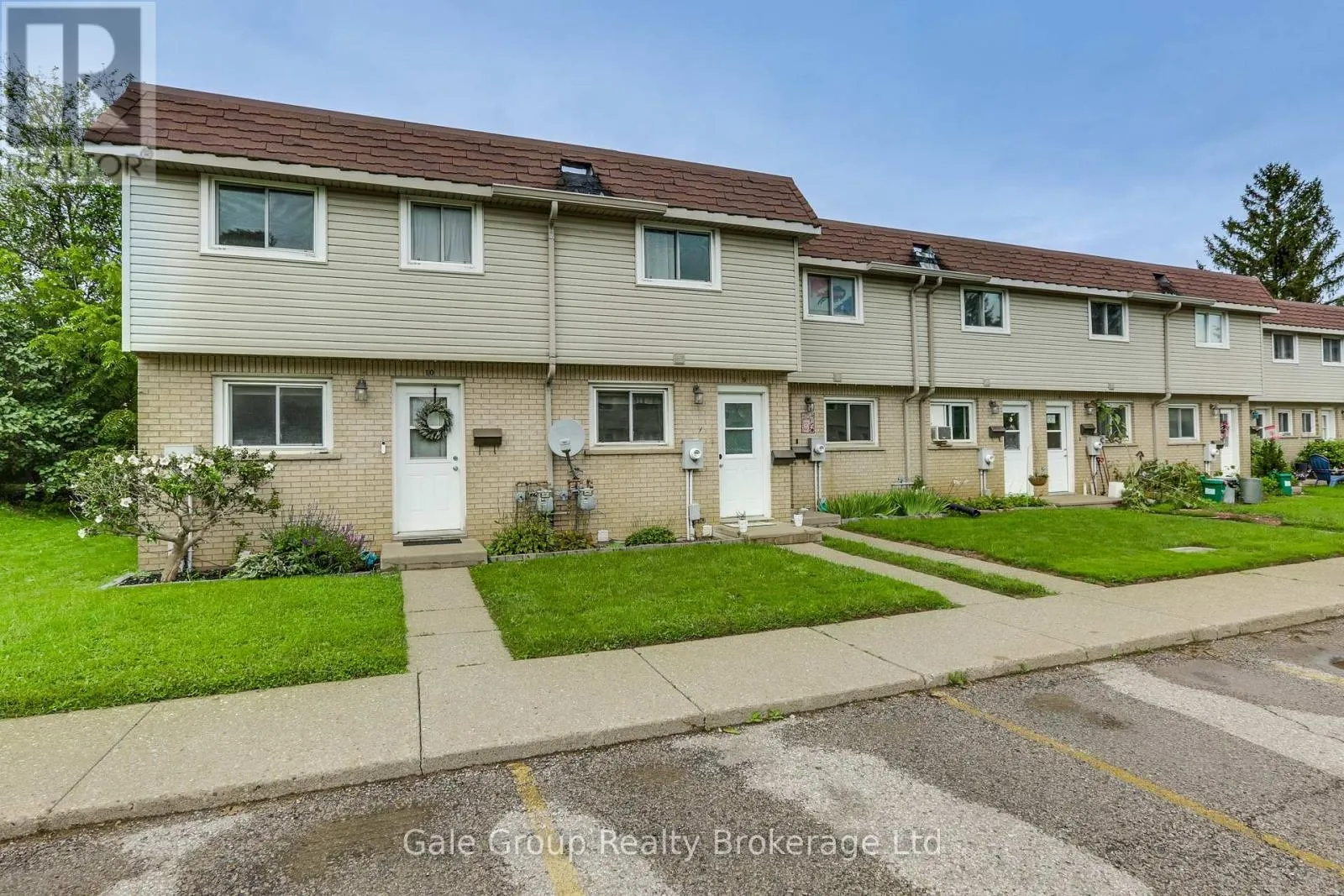 9 - 105 SPRINGBANK AVENUE #9