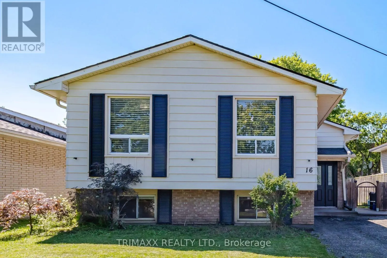 16 LORAINE DRIVE