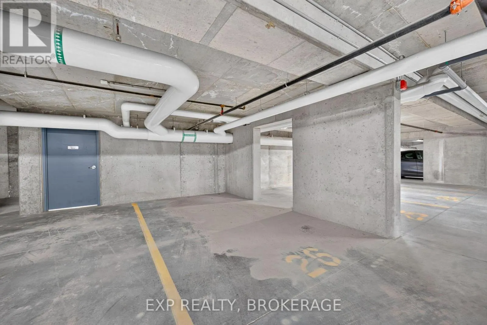 326 - 652 PRINCESS STREET #326