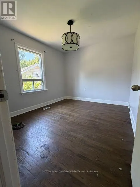 29 BROOK ROAD S