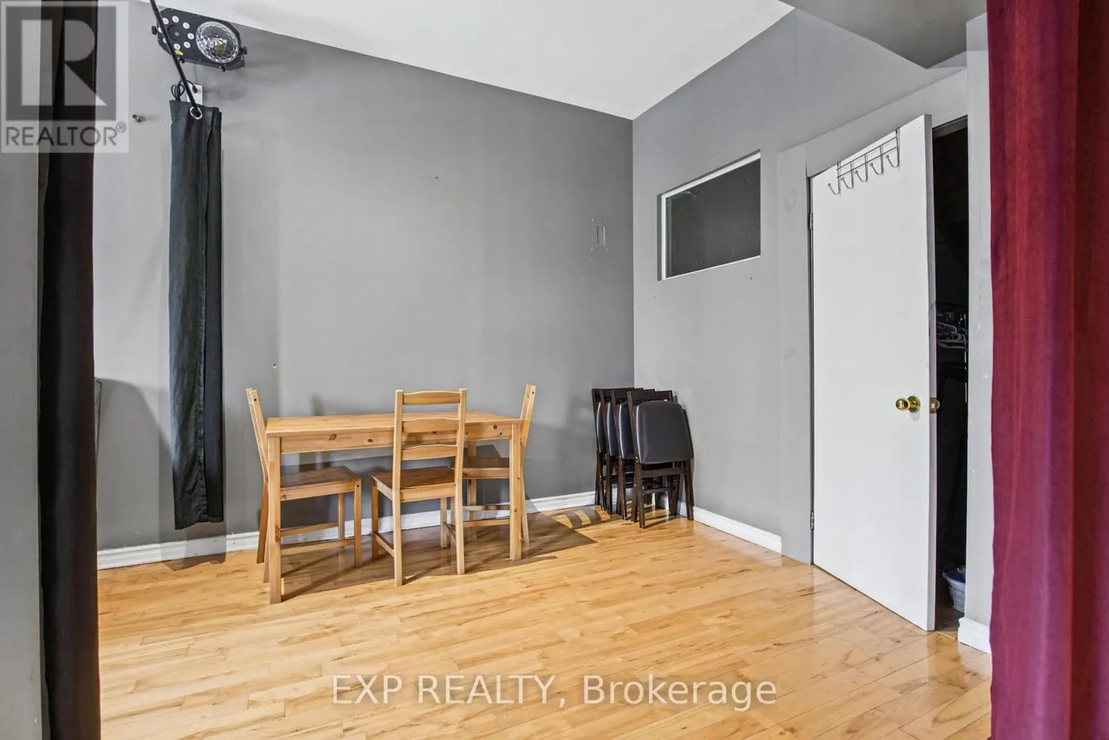 71 MAIN STREET E