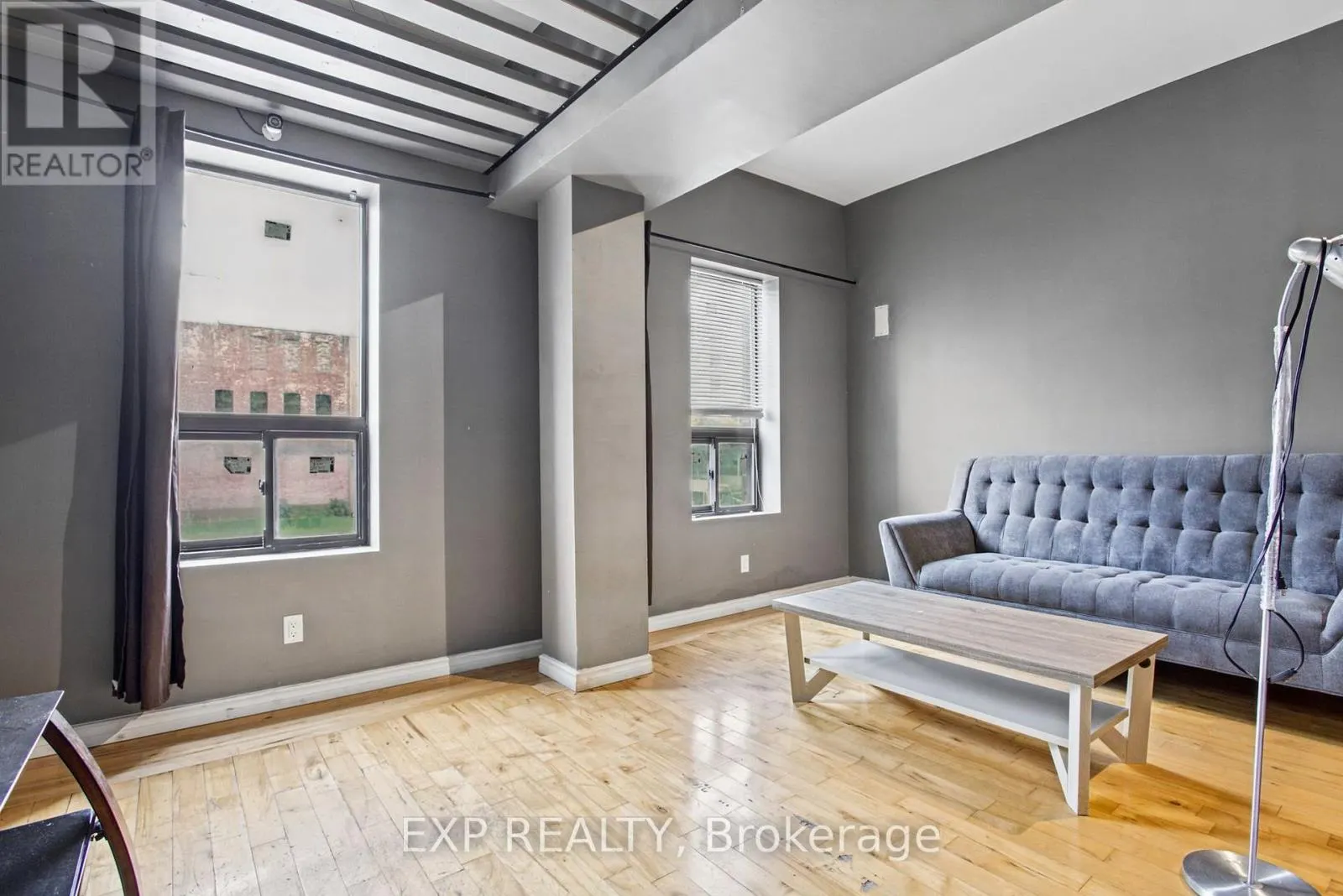 71 MAIN STREET E