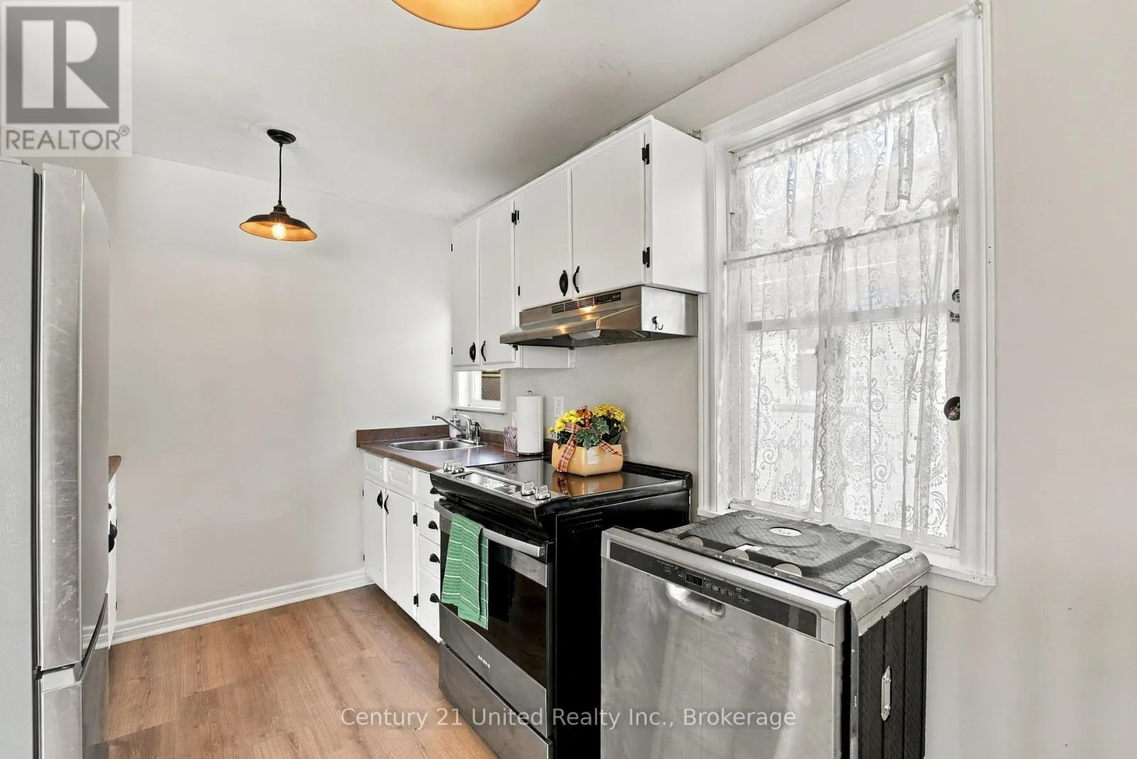 57 SHERWOOD AVENUE