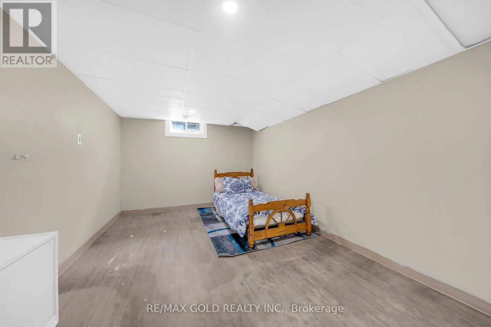 7651 SWAN STREET