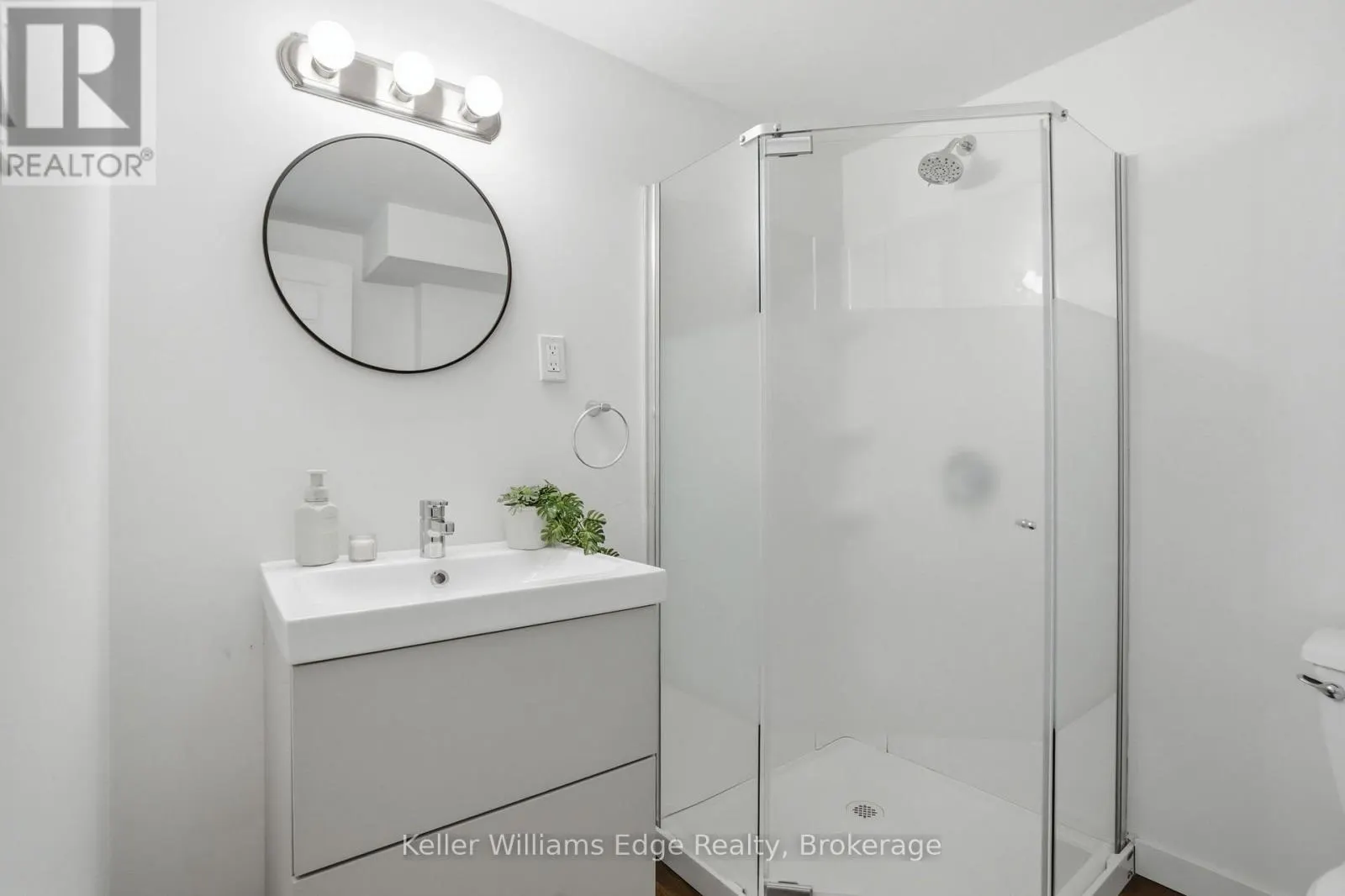 131 WEST 34TH STREET