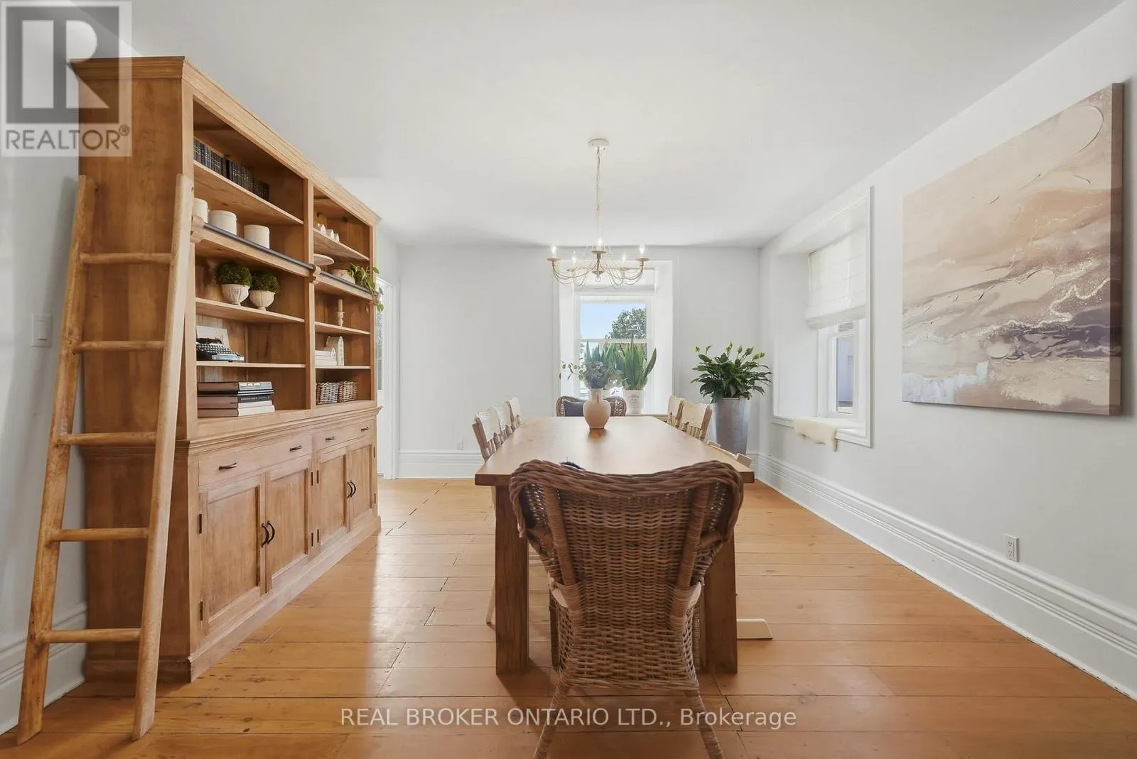 1264 OLD 8 HIGHWAY