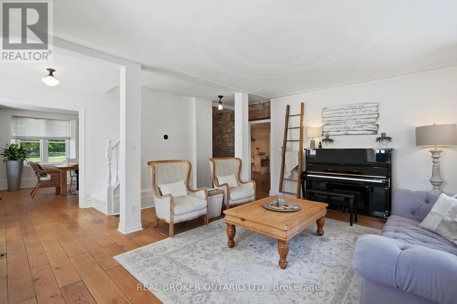 1264 OLD 8 HIGHWAY