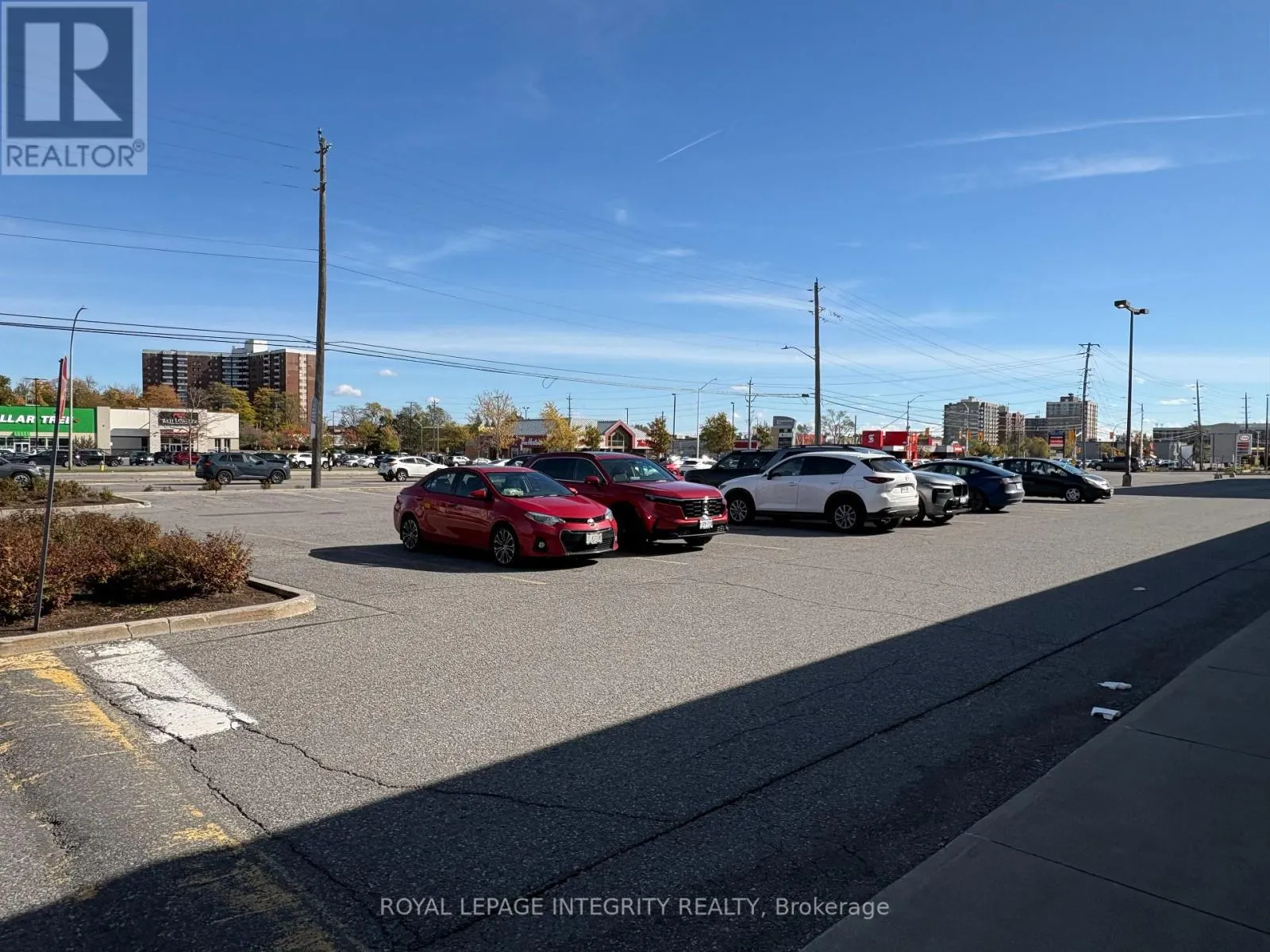 12 - 1568 MERIVALE ROAD