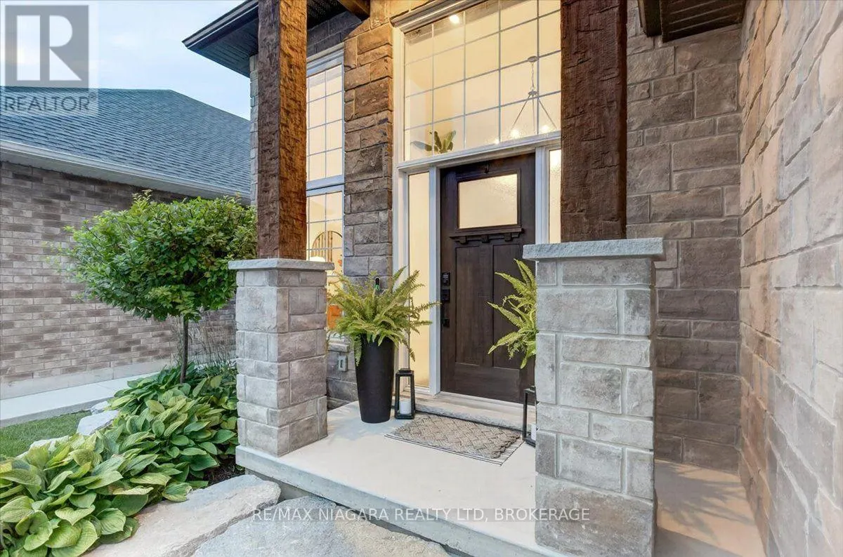 7331 SHERRILEE CRESCENT