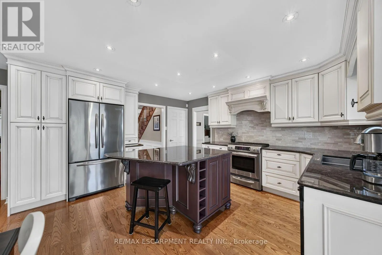 14 COTTONWOOD COURT