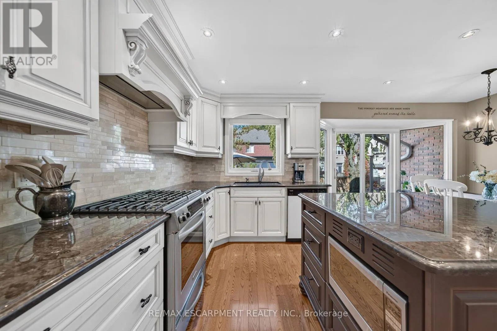 14 COTTONWOOD COURT