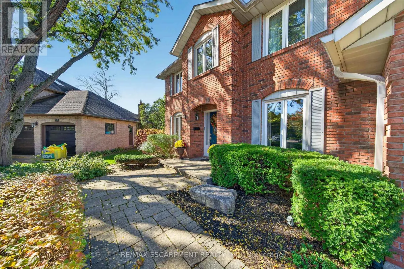 14 COTTONWOOD COURT