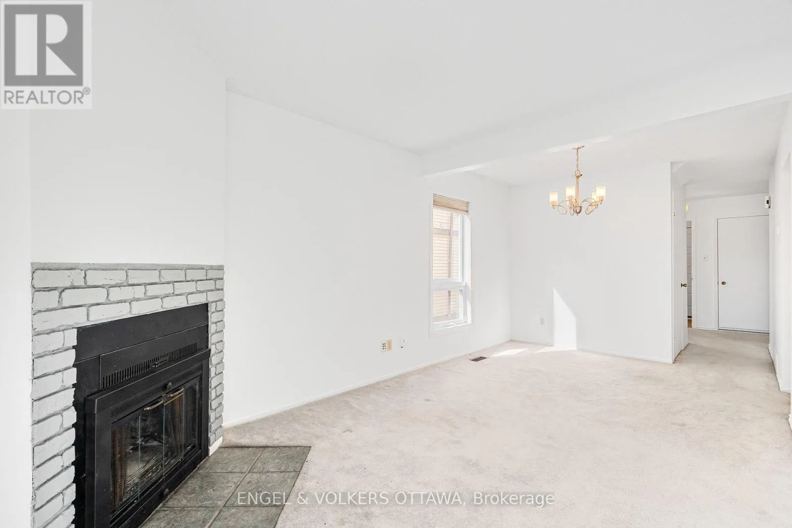 1379 AMBRIDGE WAY