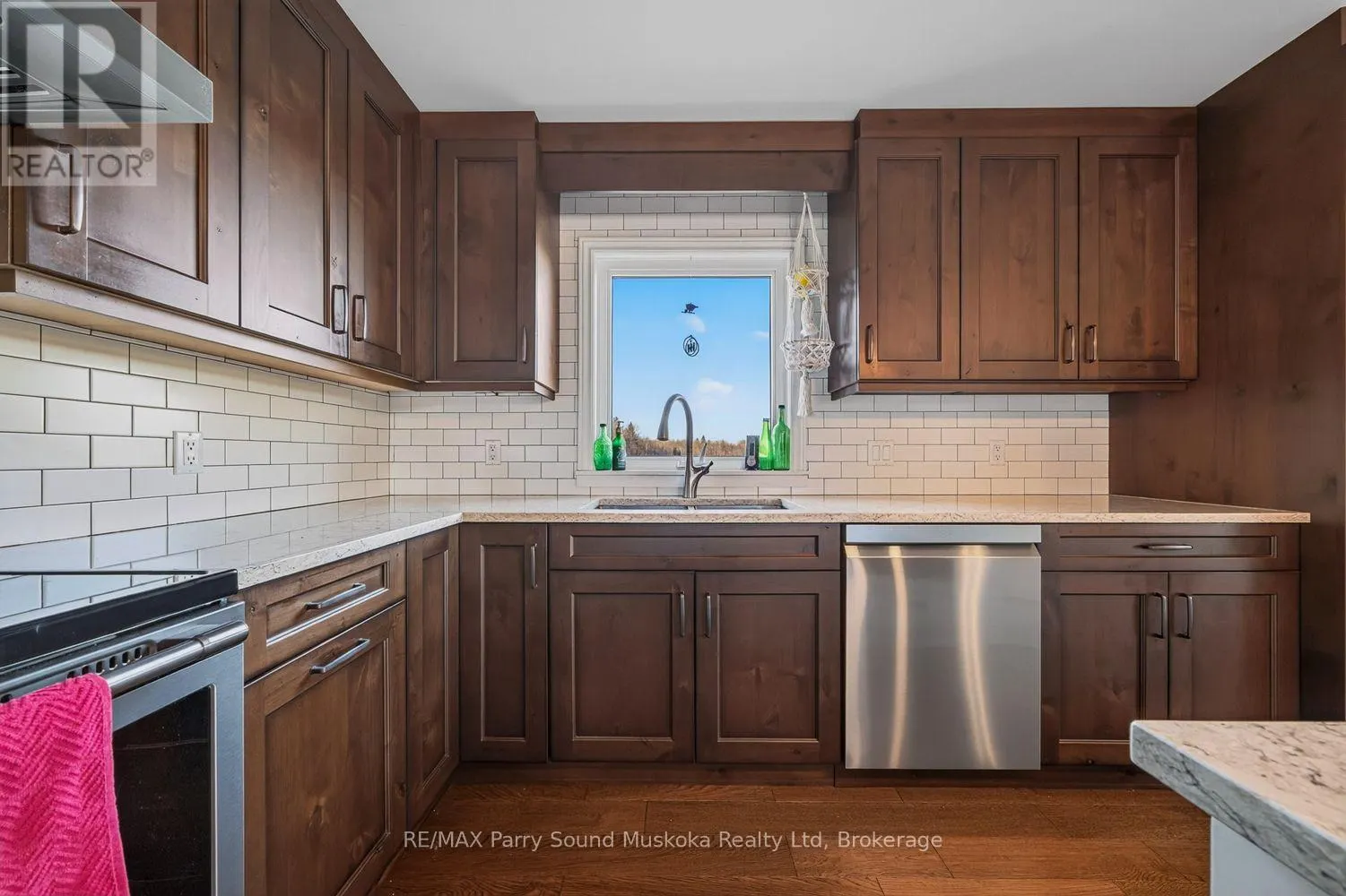 62 SUNNYSHORE ESTATE ROAD