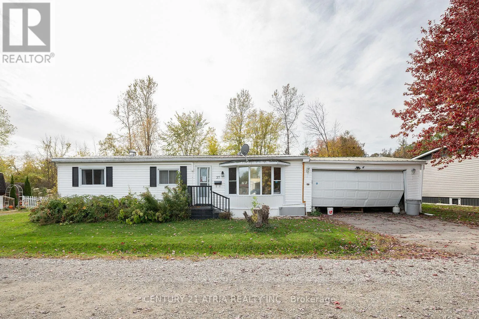 27 CASSELL LANE