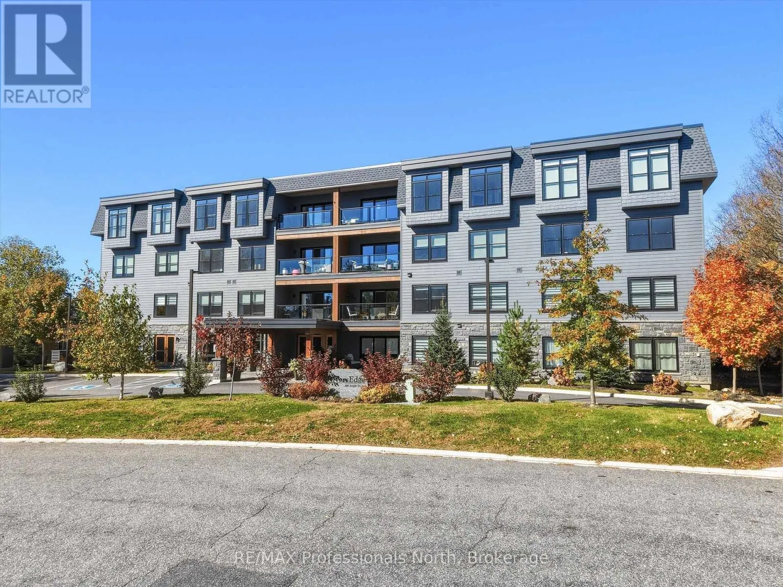 402 - 200 ANGLO STREET #402