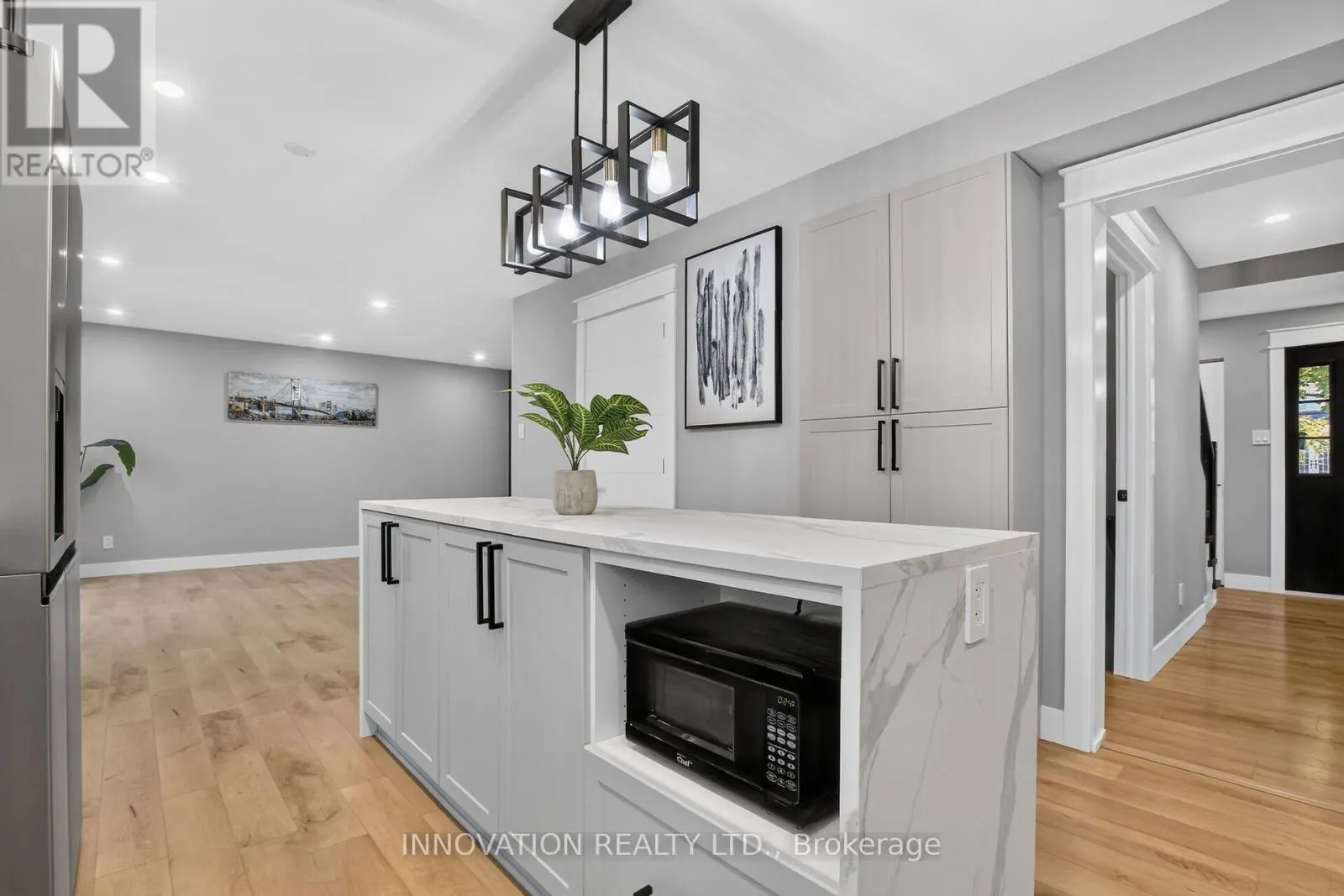 62 TRAILWAY CIRCLE