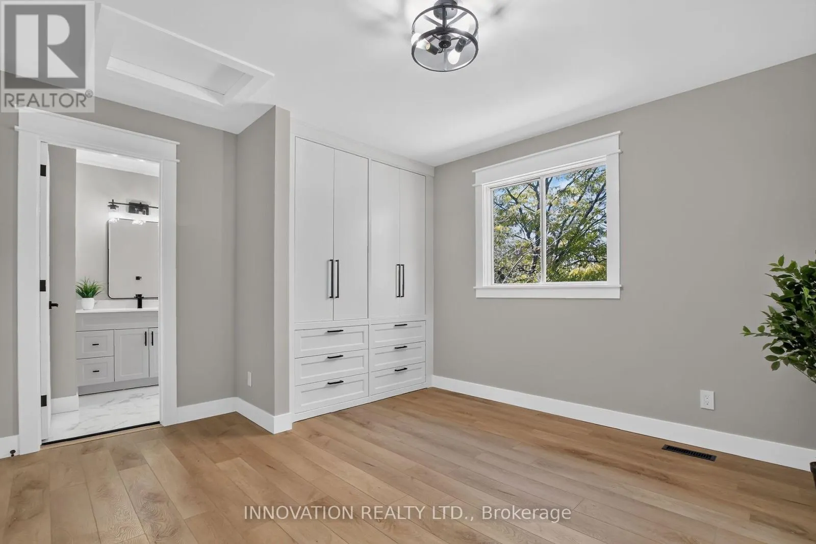 62 TRAILWAY CIRCLE